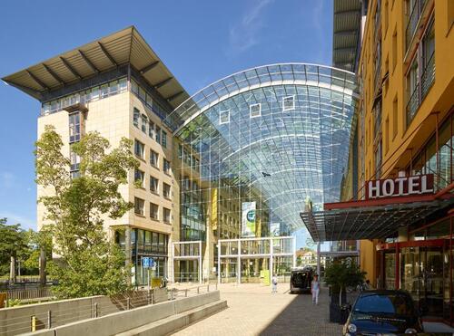 Foto - Hervorragender Business Standort - World Trade Center