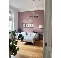 Wunderschöne 5-Zimmer-Altbauwohnung mit 3 Balkonen im Westend - Wiesbaden Nordost