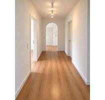 Großzügige renovierte 4-Zimmer-Wohnung | 111 m² | neue Küche - Simonswald