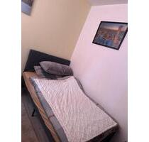 Nachmieter WG Zimmer - 690,00&nbsp;EUR Kaltmiete, ca.&nbsp; 20,00&nbsp;m&sup2; in Quickborn (PLZ: 22844) Friedrichsgabe