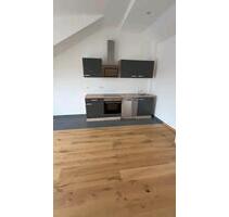 Moderne 1-Zimmer-Wohnung mit Balkon in Karlsruhe-Neureut