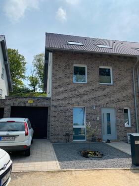 Foto - Schöne Doppelhaushälfte, in sehr ruhiger Lage zum 01.06.2026