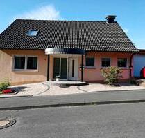 Einfamilienhaus mit Einliegerwohnung - Radevormwald