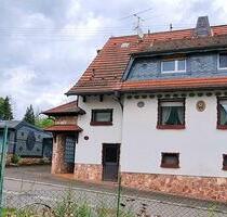 Gehobenes Ein- bis Zweifamilienhaus mit Sauna und Außenwerkstatt - Ottweiler