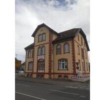 Schöne 3-Zimmer-Dachgeschosswohnung mit Balkon - Staßfurt