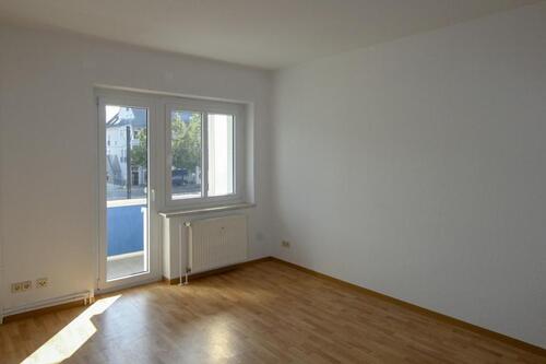 Foto - 2 Raum - Sie haben die Wahl - Renovierungsgutschein oder Grundmietenerlass!