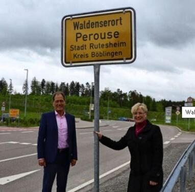 Foto - Raus aufs Land. DHH Perouse. Großer Garten. Südseite