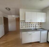 Einzimmerwohnung in Adlkofen - 400,00 EUR Kaltmiete, in Kröning (PLZ: 84178)