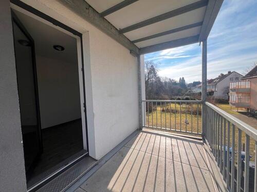 Foto - 3-Raum Wohnung mit Balkon! - 710,00&nbsp;EUR Kaltmiete, ca.&nbsp; 62,23&nbsp;m&sup2;