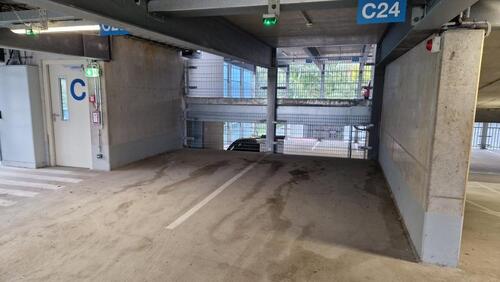 Foto - Stellplatz Parkplatz Parkhaus Einlagerung Überwinterung 2,00m