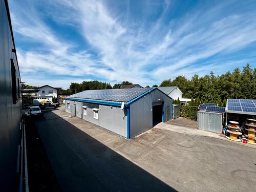 Foto - Industrie- und Lagerhalle mit Büroräumen in Herdorf