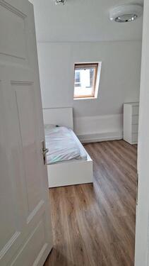 Foto - möbliertes WG Zimmer - 375,00&nbsp;EUR Kaltmiete, ca.&nbsp; 65,00&nbsp;m&sup2;