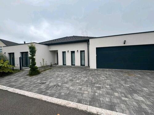 Foto - Modernes Einfamilienhaus ( Bungalow )
