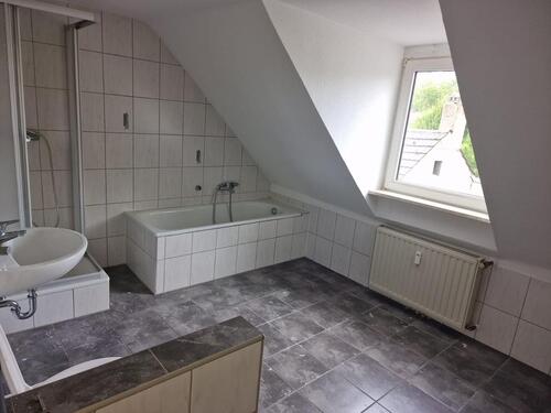 Foto - Dachgeschoßwohnung in Oberhausen zur Miete