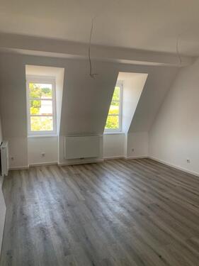 Foto - Lichtdurchflutete 2 Zimmer Wohnung