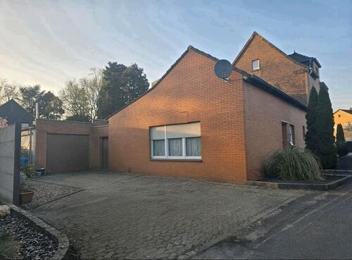 Foto - 7 Zimmer Einfamilienhaus zum Kaufen in Heinsberg