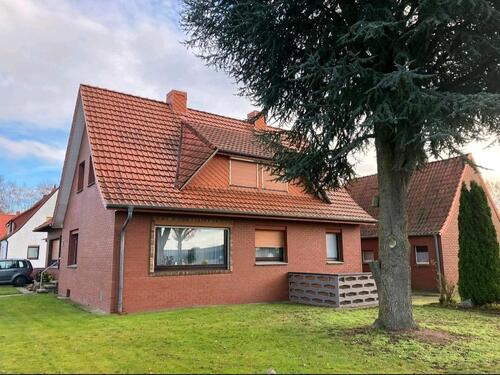 Foto - 9 Zimmer Mehrfamilienhaus, Wohnhaus in Barnstorf