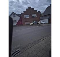 Zweifamilienhaus in Rommerskirchen ( Anstel )