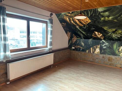 Foto - 5 Zimmer Etagenwohnung in Hackenheim