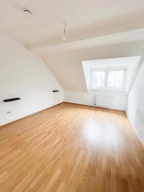 Foto - Zentral gelegene 2-ZKB- Wohnung
