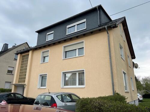 Foto - Schöne 4-Zimmer Wohnung im OG mit EBK,Garage und Balkon