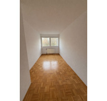 Moderne 4-Zimmer-Wohnung mit großem Balkon in MG Volksgarten - Mönchengladbach Nord