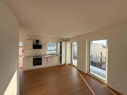 Foto - Helle 3-Zimmer-Wohnung Aufzug & Einbauküche Petersberg-Ortskern