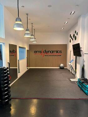 Foto - Trainingsraum zu vermieten - 10,00&nbsp;EUR Kaltmiete, ca.&nbsp; 150,00&nbsp;m&sup2;