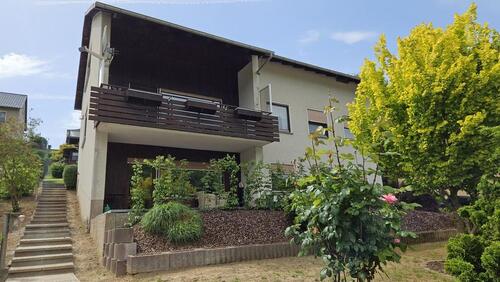 Foto - Einfamilienhaus mit Einlieger- und Ferienwohnung – Blick auf Wald