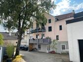 Foto - Zweifamilienhaus, Mietobjekt - 348.000,00&nbsp;EUR Kaufpreis, ca.&nbsp; 210,00&nbsp;m&sup2;