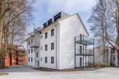 Foto - Erstbezug nach Kernsanierung: Helle 3-Zimmer-Wohnungen in Mehrfamilienhaus (1.OG & 2.OG)
