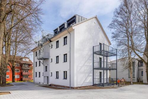 Foto - Erstbezug nach Kernsanierung: Helle 3-Zimmer-Wohnungen in Mehrfamilienhaus (1.OG & 2.OG)