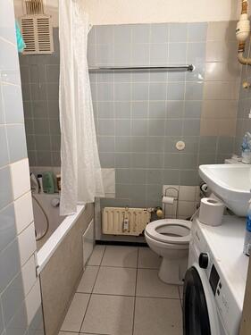 Foto - 2 Zimmer küschin Bad Balkon - 1.050,00&nbsp;EUR Kaltmiete, ca.&nbsp; 45,00&nbsp;m&sup2;