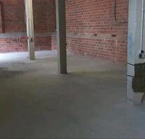 Garage, Halle, Großgarage mit 3 Toren 100qm - Schöningen