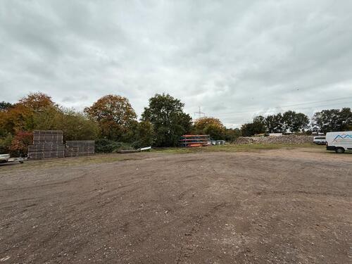Foto - Außen Stellfläche 200-5000m2 Außenplatz befestigt