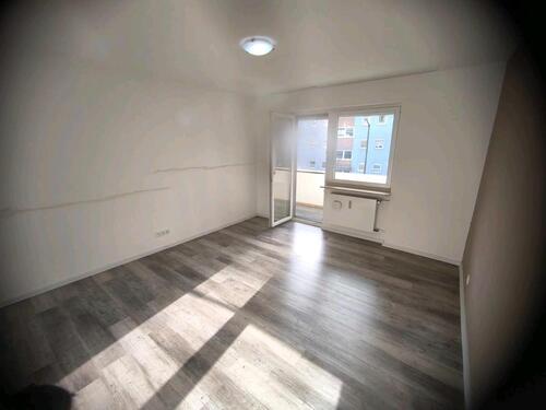 Foto - 3,5 Zi 89m² in 90425 NBG Balkon EBK Wama Klima -Frisch renoviert-