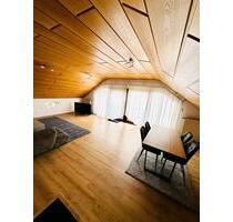 Helle 3-Zimmer Wohnung 80qm mit Einbauküche und Stellplatz - Laupheim