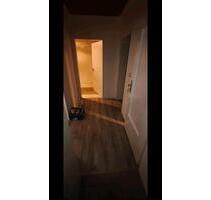 ich biete 3 Zimmer Wohnung - 1.200,00&nbsp;EUR Kaltmiete, ca.&nbsp; 70,00&nbsp;m&sup2; in Saarbrücken (PLZ: 66130) Brebach-Fechingen