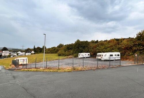 Foto - Stellplatz Parkplatz in Hemer für PKW Anhänger Wohnwagen