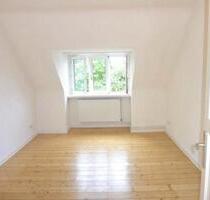 2,5-Zimmer ETW in Hamburg-Langenhorn (DG)