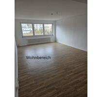 Große 3 Zimmer Wohnung in Woltmershausen, 1. Stock, ca. 115 m² - Bremen Häfen
