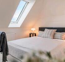 Erstbezug nach Sanierung - Einbauküche, Balkon und Stellplatz - Weinböhla
