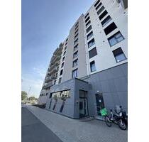 Über den Dächern von Berlin-Marzahn: Exklusive 1-Zimmer-Wohnung mit Balkon