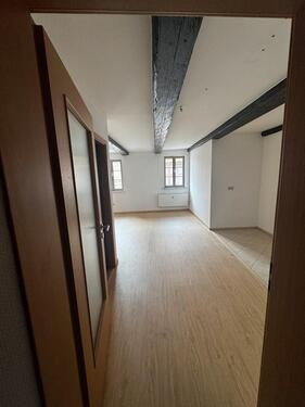 Foto - 2 Zimmer Wohnung im Zentrum - 210,00 EUR Kaltmiete,