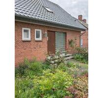 Helle Wohnung in Plön mit Kamin und großem Garten