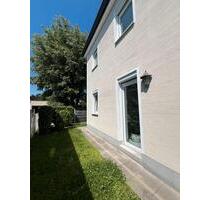 Neuwertige Doppelhaushälfte in Altötting Zentrum- 85 m²-mitGarten