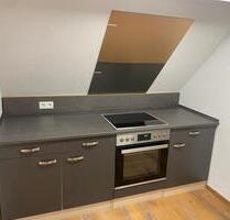 Dachgeschosswohnung ca 48 m2 mit Einbauküche - Dautphetal