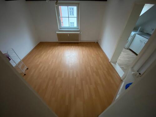 Foto - Ich habe eine 1 Zimmer und eine 1 12 Zimmerwohnung zu vermieten