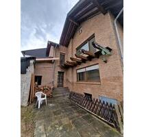 Doppelhaushälfte, Haus - 230.000,00&nbsp;EUR Kaufpreis, ca.&nbsp; 90,00&nbsp;m&sup2; in Grafschaft (PLZ: 53501)