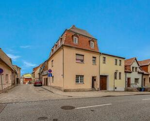 Stadthaus in Nebra - 120.000,00&nbsp;EUR Kaufpreis, ca.&nbsp; 180,00&nbsp;m&sup2; in Nebra (Unstrut) (PLZ: 06642)